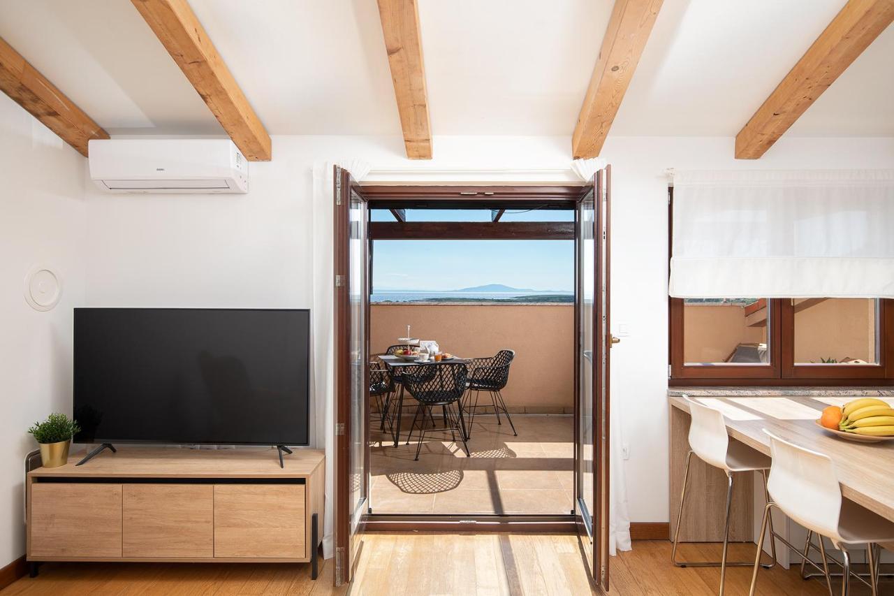 Cesare Apartment, With Swimming Pool And Sea View Liznjan Exterior photo